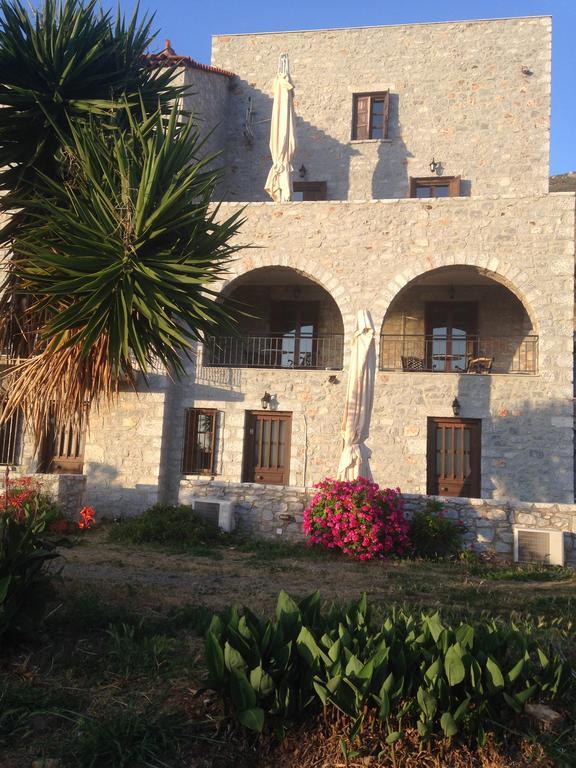 Las - Giannakakoy Traditional Stone Houses Neo Oitilo Exterior photo